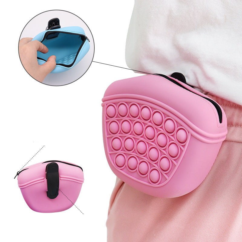 HKM-0559549 Silicone Dog Treat Pouch - Portable Waist Pack for Pet Training, Washable Food Storage with Clip