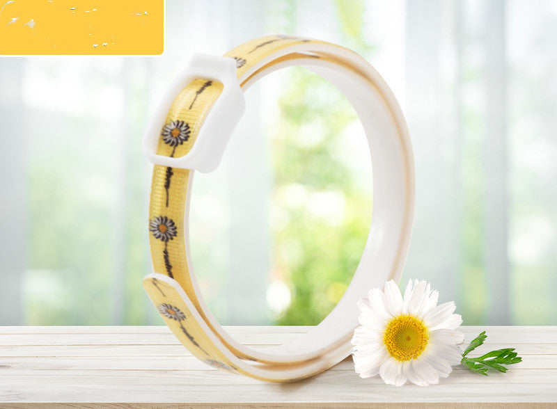 HKM-0581309 Insect Repellent Collar for Dogs and Cats ¨C Versatile Seasonal Protection in Charming Designs