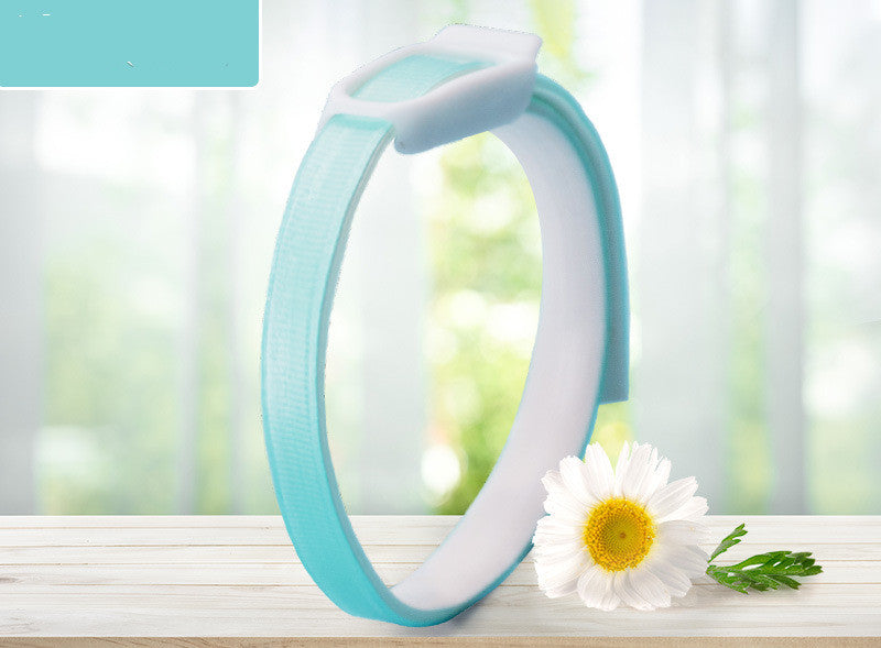 HKM-0581309 Insect Repellent Collar for Dogs and Cats ¨C Versatile Seasonal Protection in Charming Designs