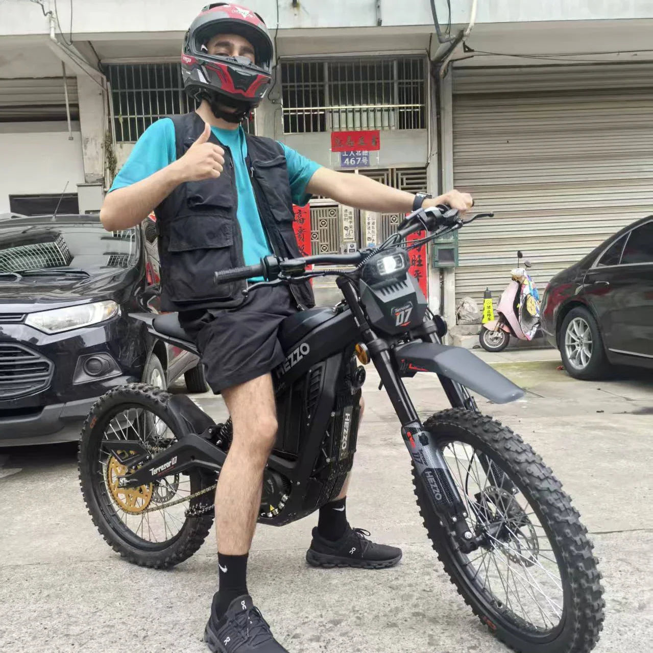 HKM-058131 72V 13000W Mid Drive Electric Dirt Bike with 135km Range, 90km/h Top Speed and 400Nm Torque