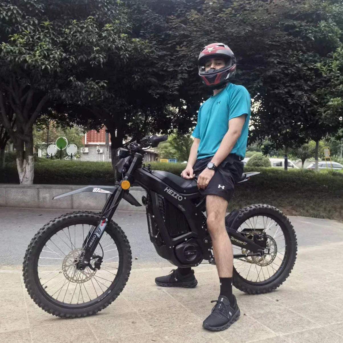 HKM-058131 72V 13000W Mid Drive Electric Dirt Bike with 135km Range, 90km/h Top Speed and 400Nm Torque
