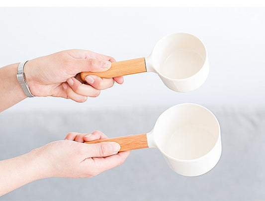HKM-0585277 Bamboo Handle Dog Food Spoon - Melamine Resin, Milky White, Two Sizes Available