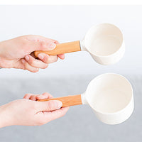 HKM-0585277 Bamboo Handle Dog Food Spoon - Melamine Resin, Milky White, Two Sizes Available