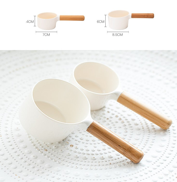 HKM-0585277 Bamboo Handle Dog Food Spoon - Melamine Resin, Milky White, Two Sizes Available