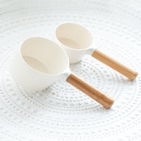 HKM-0585277 Bamboo Handle Dog Food Spoon - Melamine Resin, Milky White, Two Sizes Available
