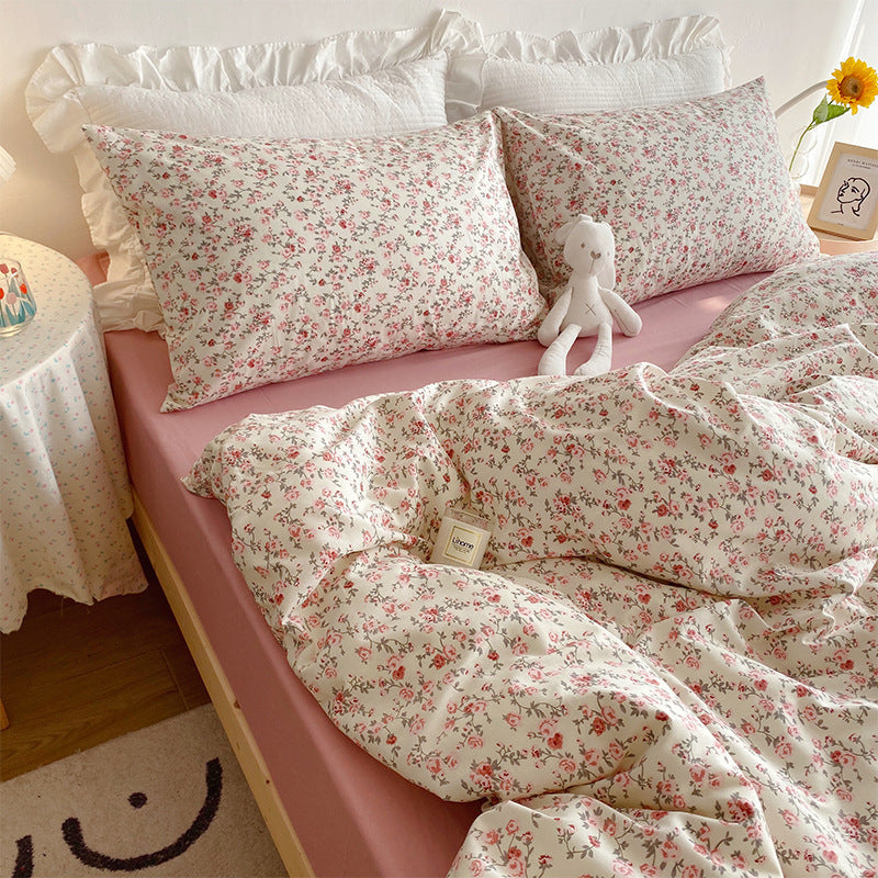 HKM-058579 Floral Print Cotton Bedding Set in Various Sizes with Pillowcases and Quilt Covers