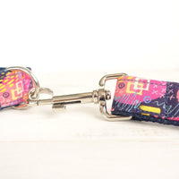 HKM-0587069 Pet Bow Tie Set and Leash with Dog Hoop - Variety of Sizes in Deep Graffiti