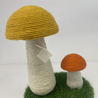 HKM-0588349 Cat Climb Pillars with Unique Mushroom Design for Interactive Play and Vertical Exploration