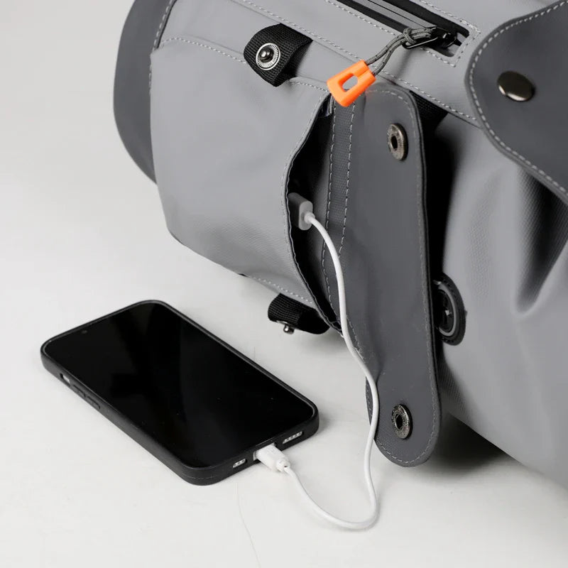 HKM-060947 Luxury Waterproof Laptop Backpack with Breathable Shoulder Straps and USB Charging Port