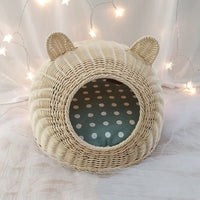 HKM-0621885 Rattan Cat Nest with Ears - Available in Small (36cm x 25cm x 18cm) and Medium (42cm x 30cm x 20cm) Sizes