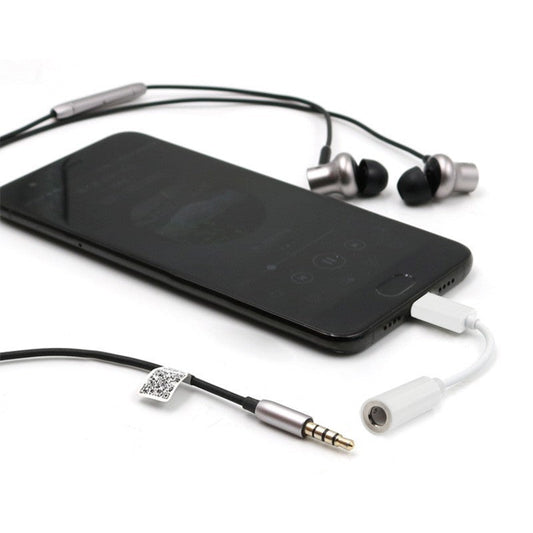 HKM-063571 USB-C to 3.5mm Earphone Adapter with Built-in DAC Chip Decoder