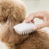 HKM-0661949 Silicone Pet Hair Comb for Cats and Dogs - Non-Slip Massage Brush in Beige