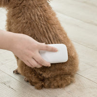 HKM-0661949 Silicone Pet Hair Comb for Cats and Dogs - Non-Slip Massage Brush in Beige