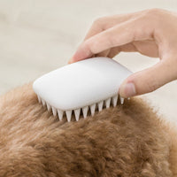 HKM-0661949 Silicone Pet Hair Comb for Cats and Dogs - Non-Slip Massage Brush in Beige