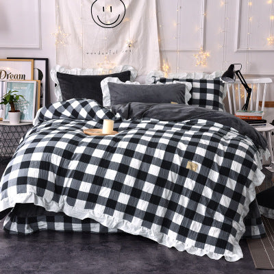 HKM-068947 Lattice Design Four-Piece Bed Set in Washed Cotton Crystal Velvet
