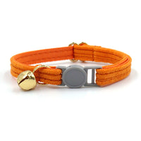 HKM-0706621 Safety Bell Cat Collar with Adjustable Cloth Design for Pet Comfort
