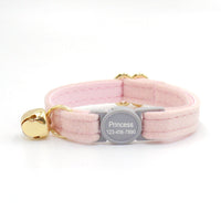 HKM-0706621 Safety Bell Cat Collar with Adjustable Cloth Design for Pet Comfort