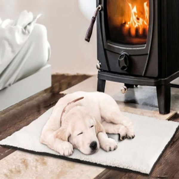 HKM-0712253 Self-Heating Thermal Pet Blanket for Dogs and Cats, Washable Faux Lambswool Mat