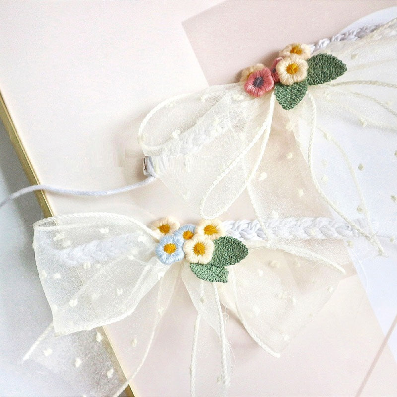 HKM-0712637 Elegant Pet Necklace Bow Tie Jewelry for Small Dogs in Pink or Blue Beige