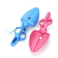 HKM-0773949 Pet Waste Pickup Device Made of Non-Toxic Resin with Paper Card Packaging