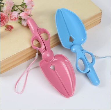 HKM-0773949 Pet Waste Pickup Device Made of Non-Toxic Resin with Paper Card Packaging