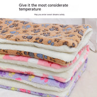HKM-0785725 Flannel Winter Pet Mat Cat Nest - Cozy Multi-Color Cat Pad for Dogs and Cats