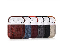 HKM-081043 Snakeskin-Style Earphone Protector for Compatible iPhone Models, Handmade TPU and Leather Wallet Design