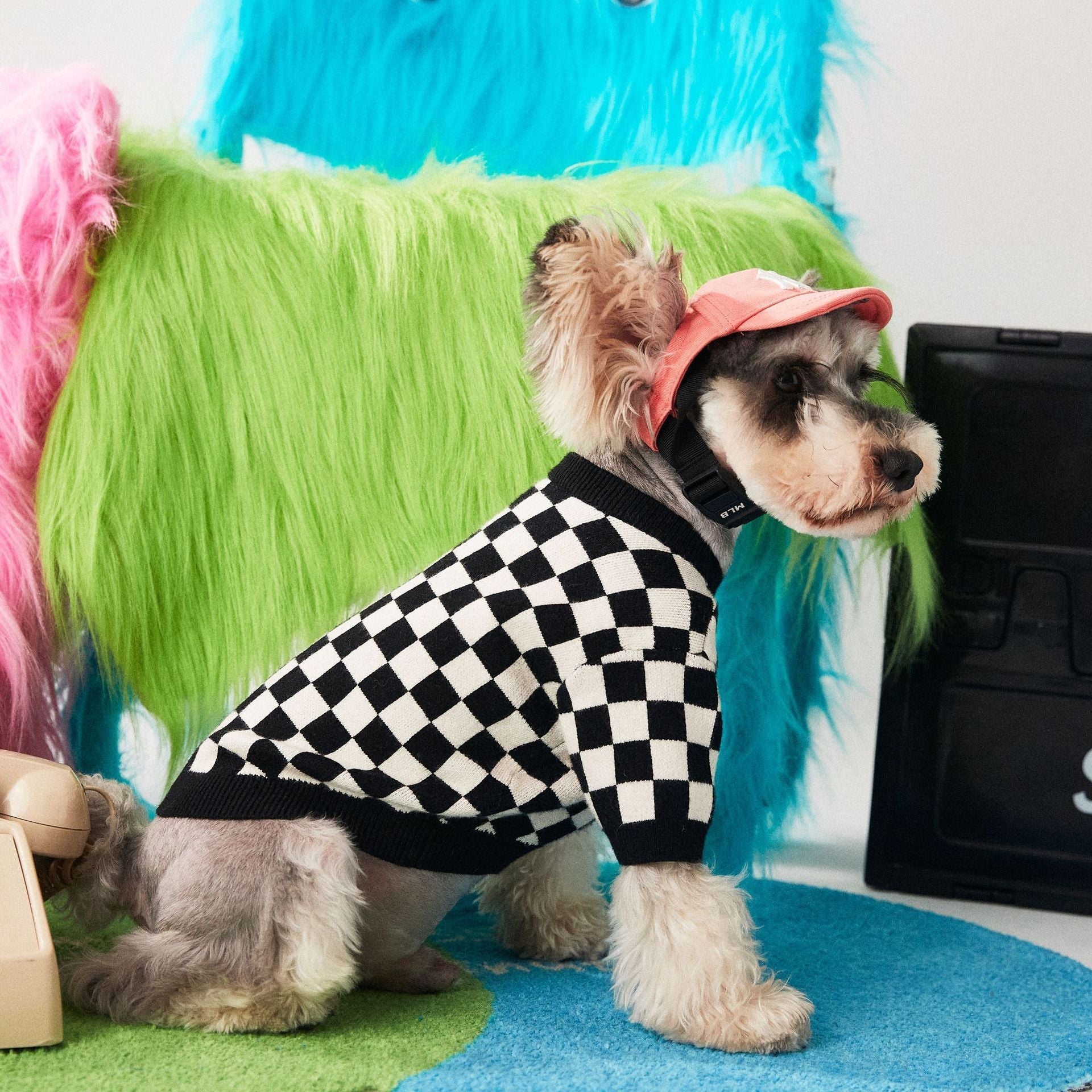 HKM-0827965 Checkerboard Knit Pullover Sweater for Pets - Black and White, Multiple Sizes Available
