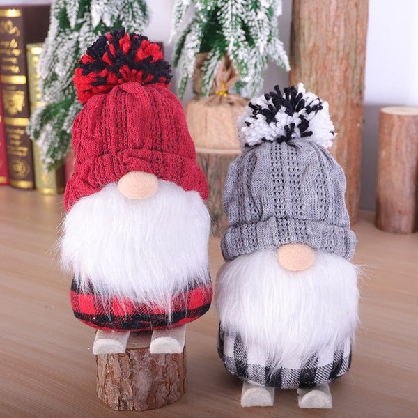 HKM-084051 Skiing Doll Christmas Ornaments Set - Cloth Decorations in Red & Gray