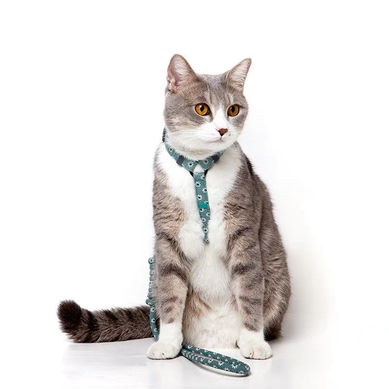 HKM-0869949 Durable Nylon Cat Leash with Adjustable Neck and Chest Fit