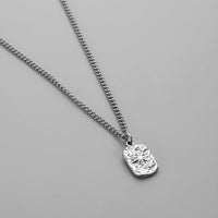 HKM-0876861 Trendy Minimalist Alloy Square Pendant Necklace for Women with Snake Chain