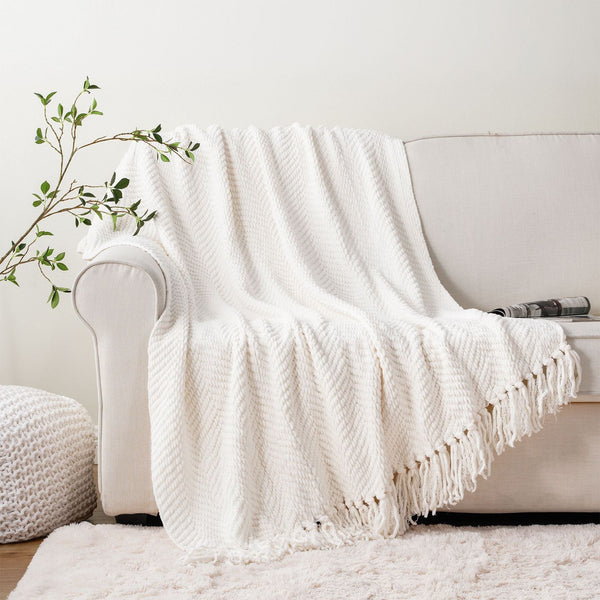 HKM-087699 Geometric Knitted Blanket with Tassels - Available in Multiple Colors and Sizes