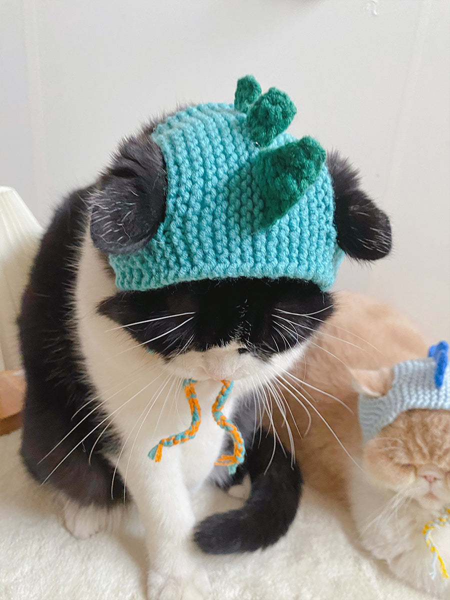 HKM-0893117 Knitted Dinosaur Pet Hat for Cats - Available in Blue, Green, Purple, and Yellow