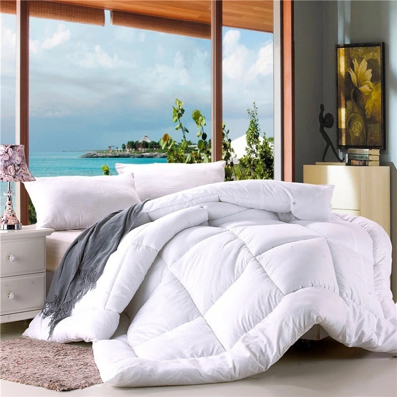 HKM-091347 Thick Warm Breathable Winter Quilt in Solid White Cotton and Polyester Fiber