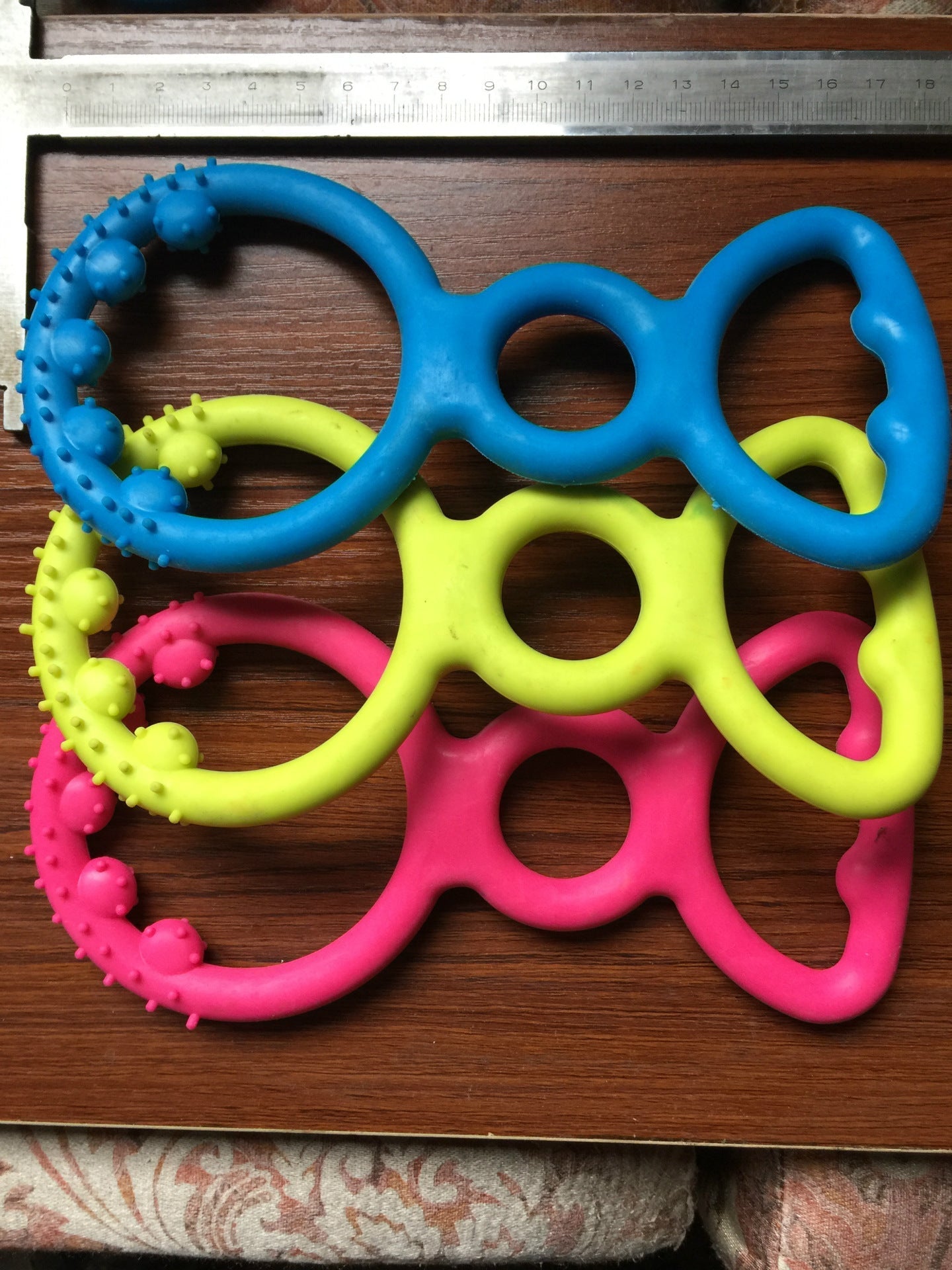 HKM-0946365 Durable Biting Resistant Pet Toy for Stress Relief and Engaging Play