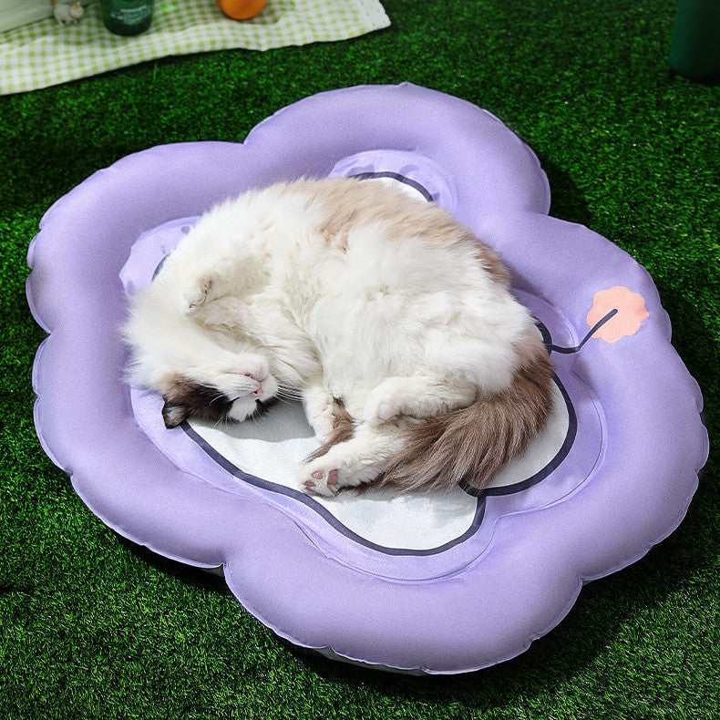 HKM-0988093 Durable Waved Bear Shaped Pet Ice Mat Cushion, PVC & Gel, Sizes M & L