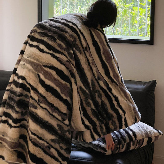 HKM-099411 Tie-Dyed Zebra Stripes Nap Blanket - Black and Beige, Modern Polyester Fiber, 150x200 cm & 100x150 cm Options