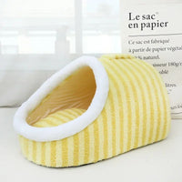 HKM-1015101 Thickened 3D Dog and Cat Bed for Autumn and Winter - Removable Sponge Striped Nest Sofa, Multiple Sizes Available