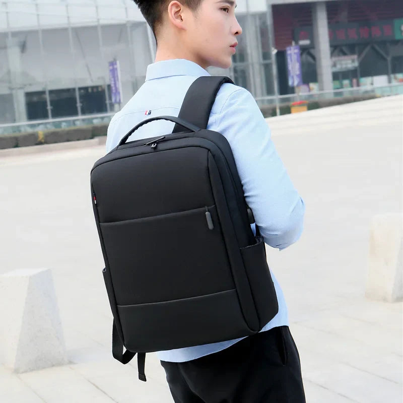 HKM-101779 Durable Waterproof Travel Backpack with Large Capacity for Daily Computer Use
