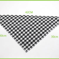 HKM-1024189 Scottish Cotton Triangle Scarf - Soft, Lightweight Fabric