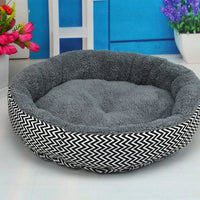 HKM-1032381 Reversible Pet Corrugated Seat Cushion - Canvas Cat and Dog Bed in Red, Blue, Gray