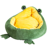 HKM-1047869 Cozy Winter Pet Nest for Dogs and Cats in Various Fun Designs and Sizes