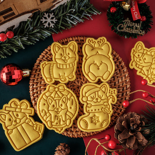HKM-106131 Christmas Cartoon Dog Cookie Cutter for Festive Baking Fun