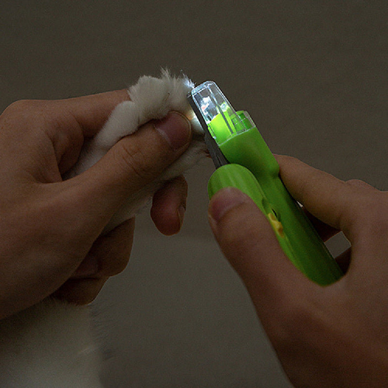 HKM-1068861 LED Multifunctional Pet Nail Clipper with Safety Features for Dogs and Cats