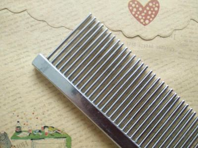 HKM-1114941 Stainless Steel Pet Grooming Comb - 19cm Long with Rounded Bar for Dogs