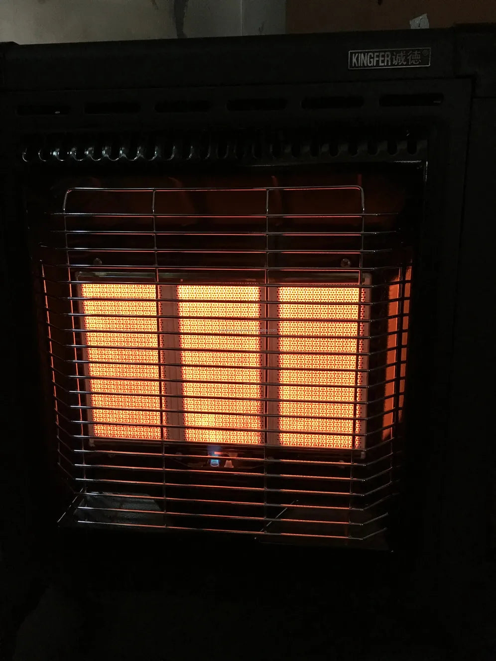 HKM-111955 4.2kW Indoor/Outdoor Wall-Mounted Gas Air Heater
