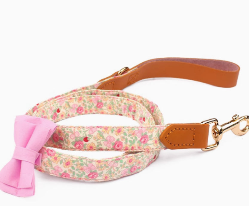 HKM-1136189 Floral Cotton and Cowhide Pet Dog Collar with Hand Holding Rope