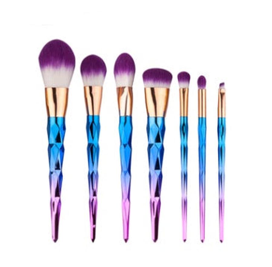 HKM-114131 7-Piece Nylon Makeup Brush Set with Long Plastic Handles, Diamond Foundation Brush Included
