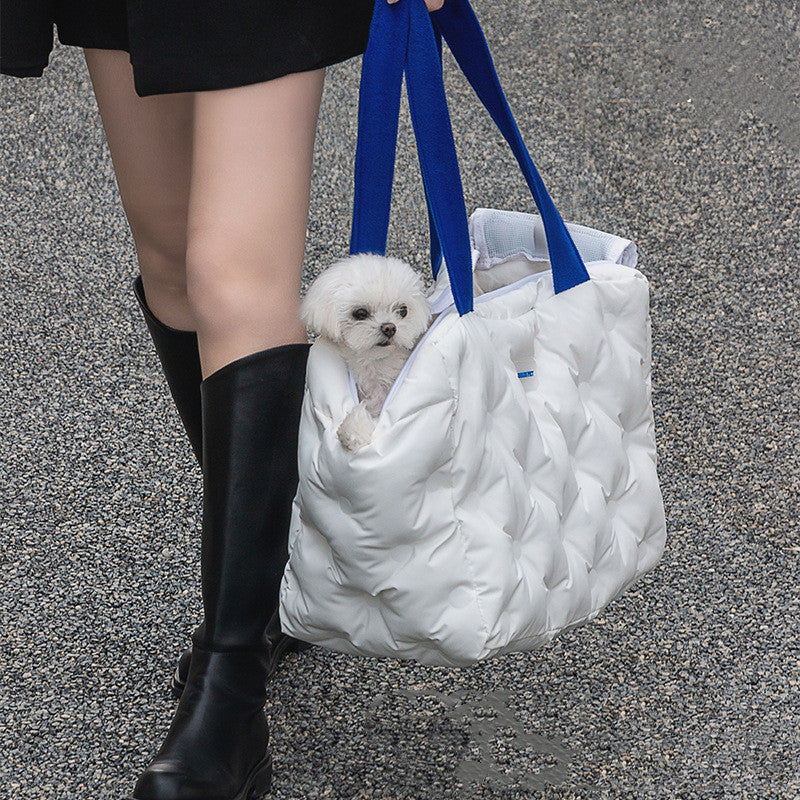 HKM-1159869 One Shoulder Medium-Sized Pet Carrier Bag for Winter Warmth