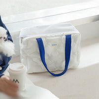 HKM-1159869 One Shoulder Medium-Sized Pet Carrier Bag for Winter Warmth